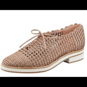 Stuart Weitzman Jazzy Girl Oxford - 9.5
